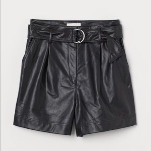NWT H&M Faux leather belted shorts